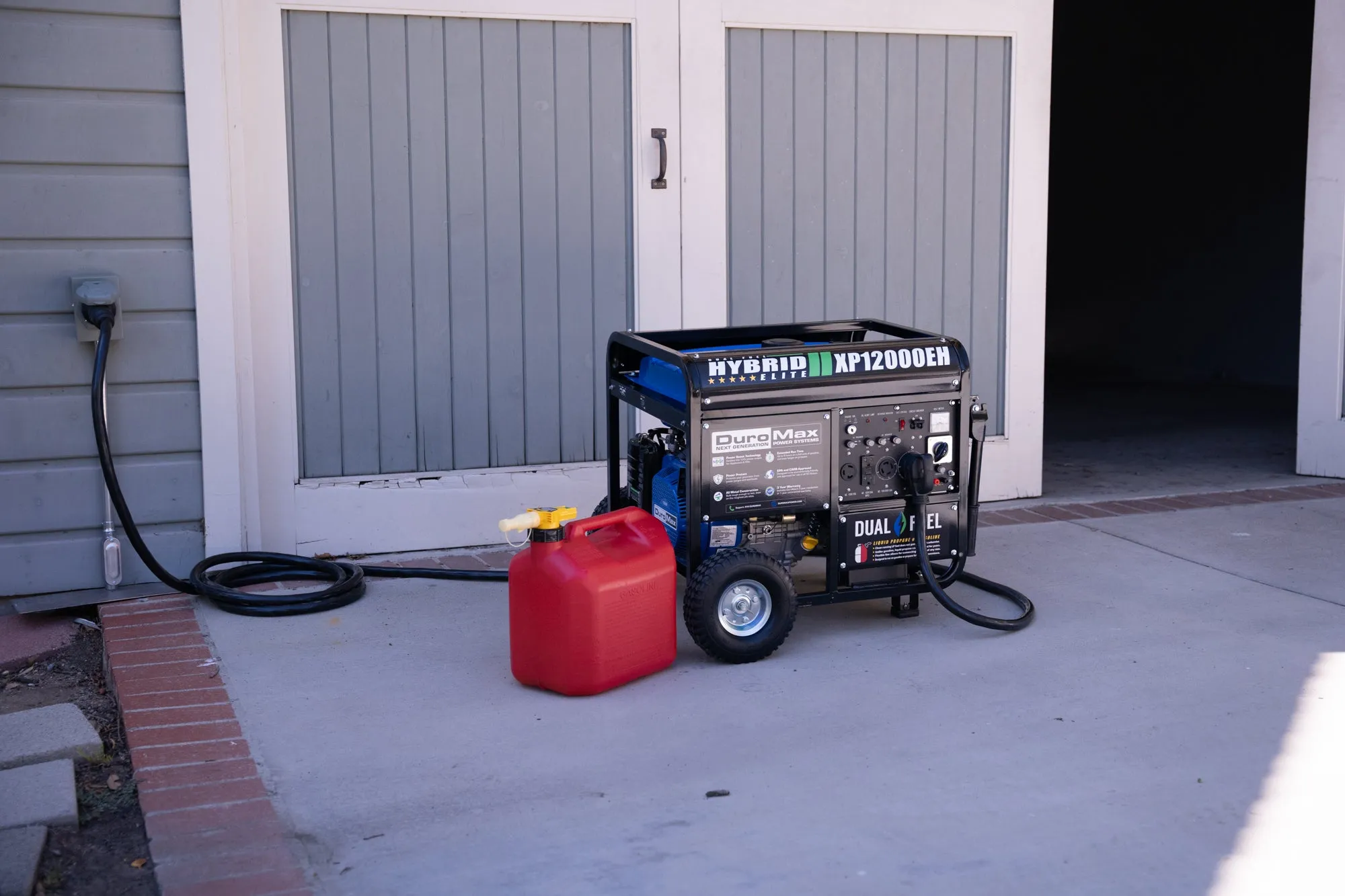 12,000 Watt Dual Fuel Portable Generator