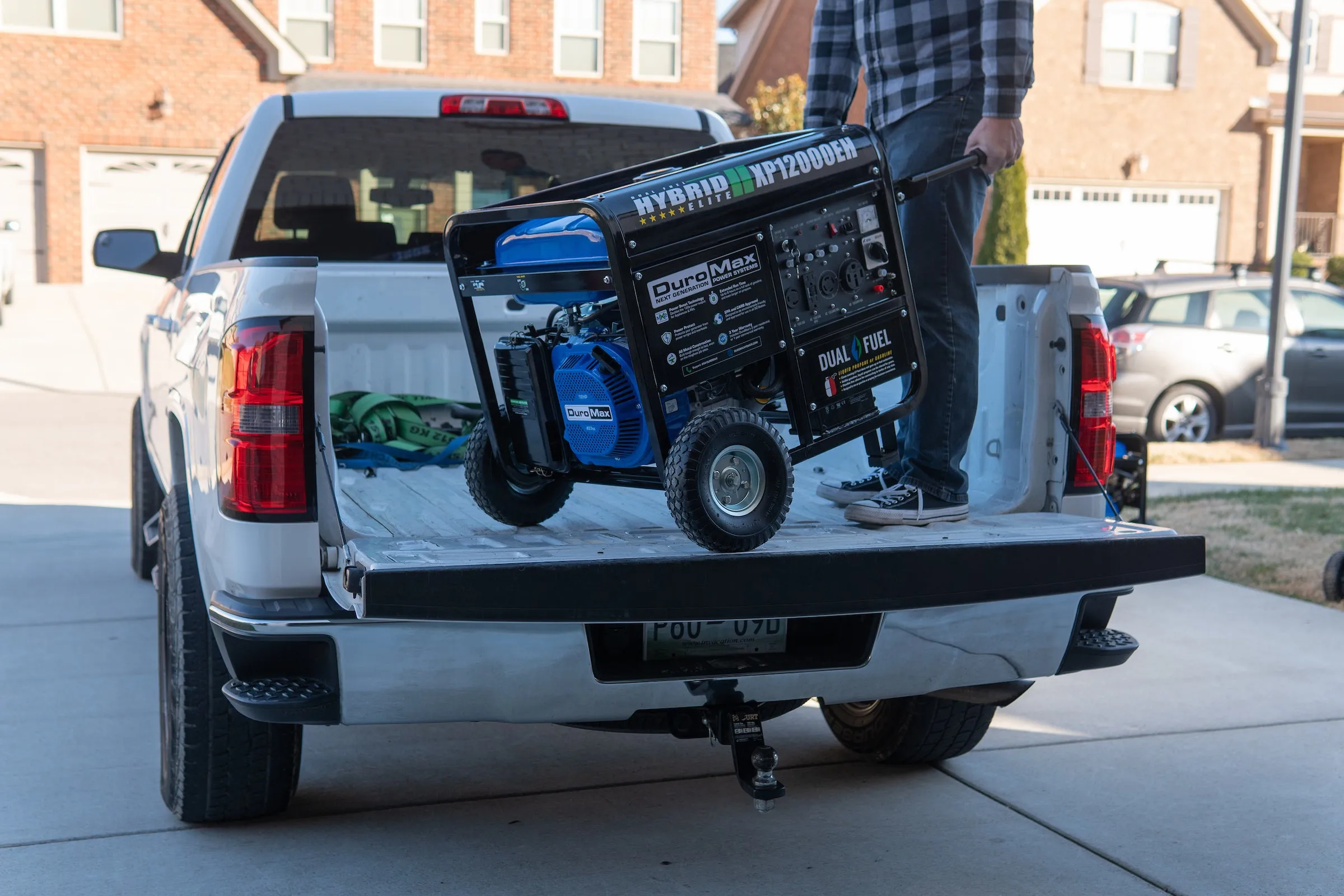 12,000 Watt Dual Fuel Portable Generator