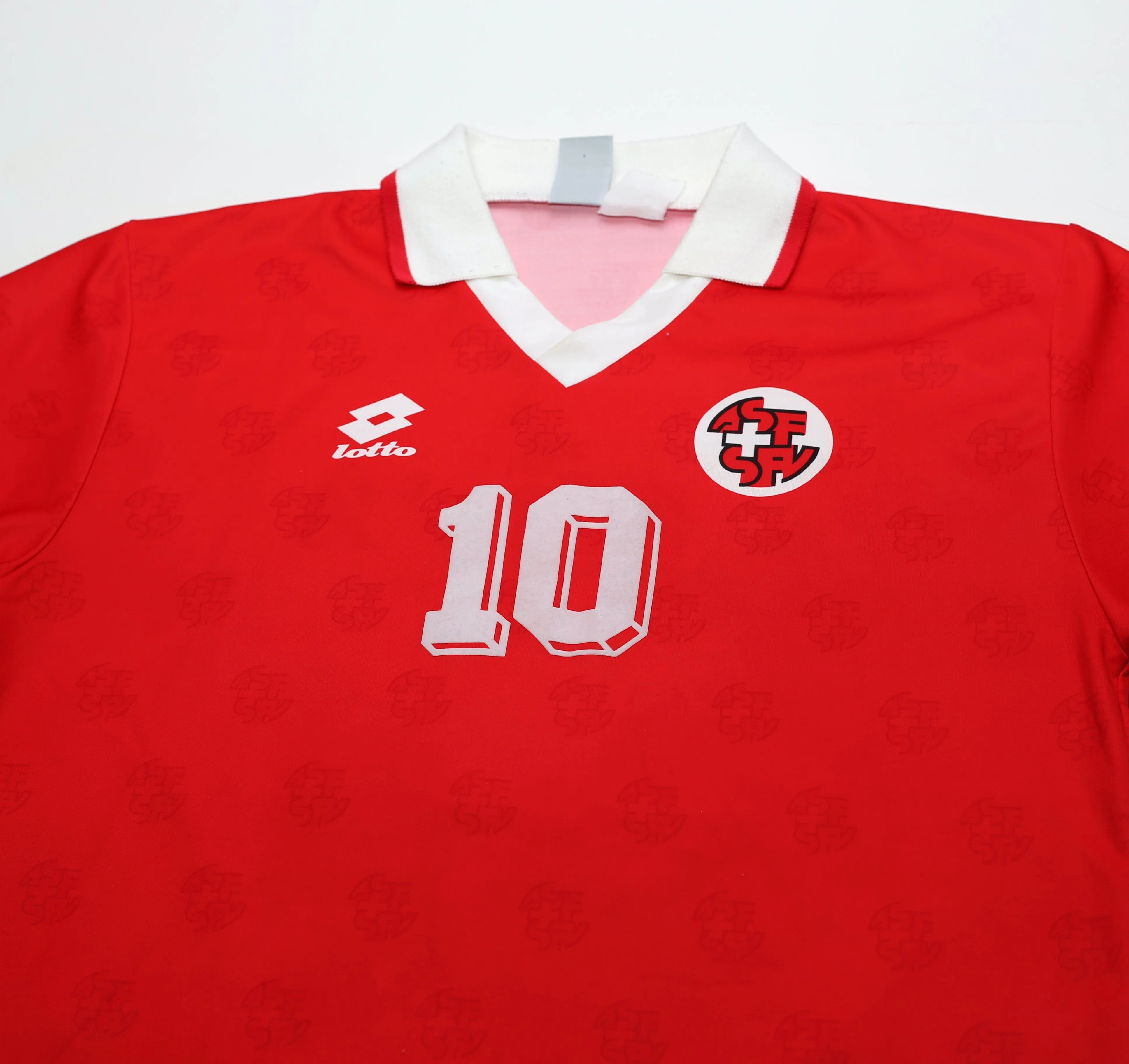 1994/96 #10 SWITZERLAND Vintage Lotto Home Football Shirt (L)