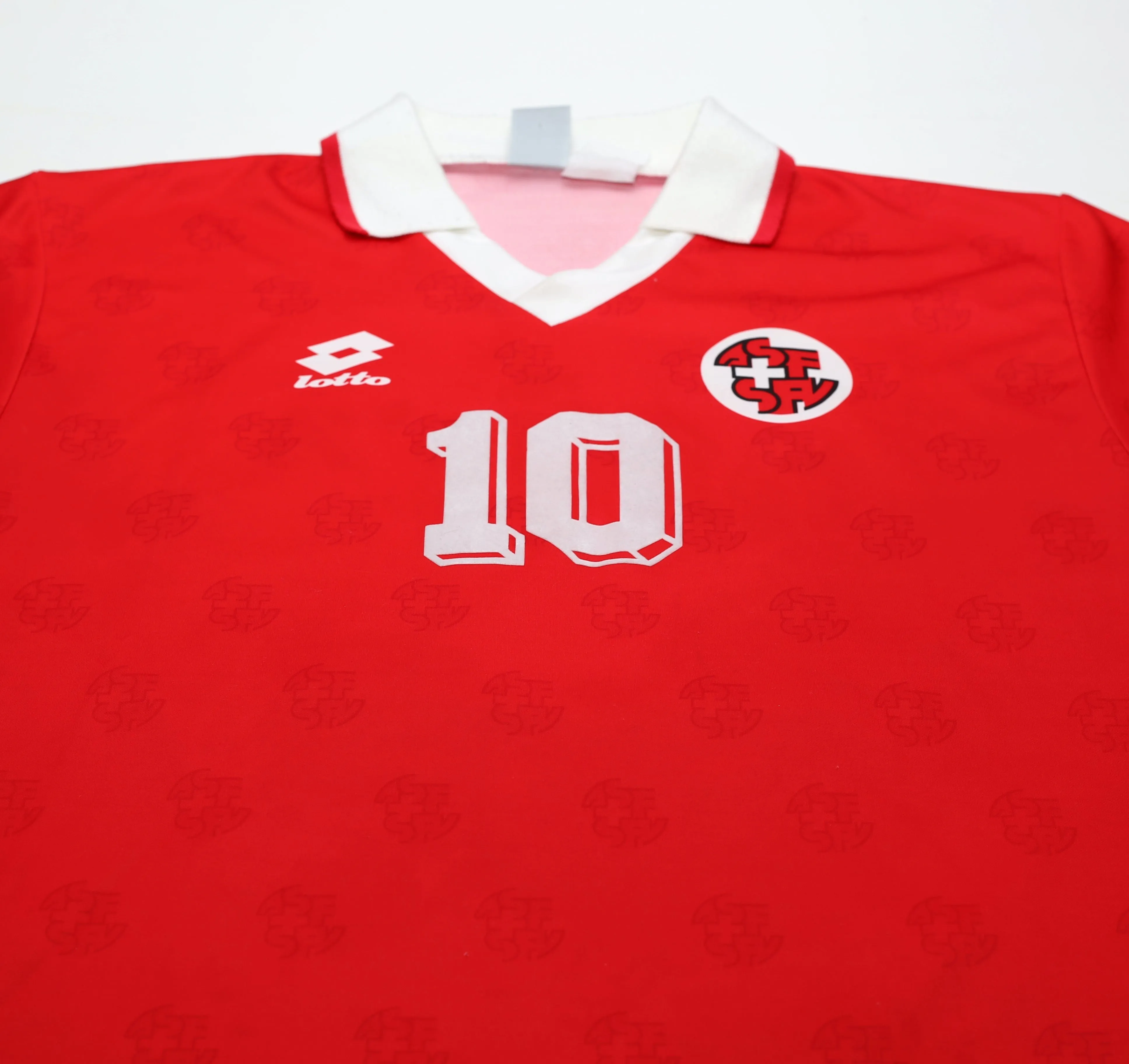 1994/96 #10 SWITZERLAND Vintage Lotto Home Football Shirt (L)