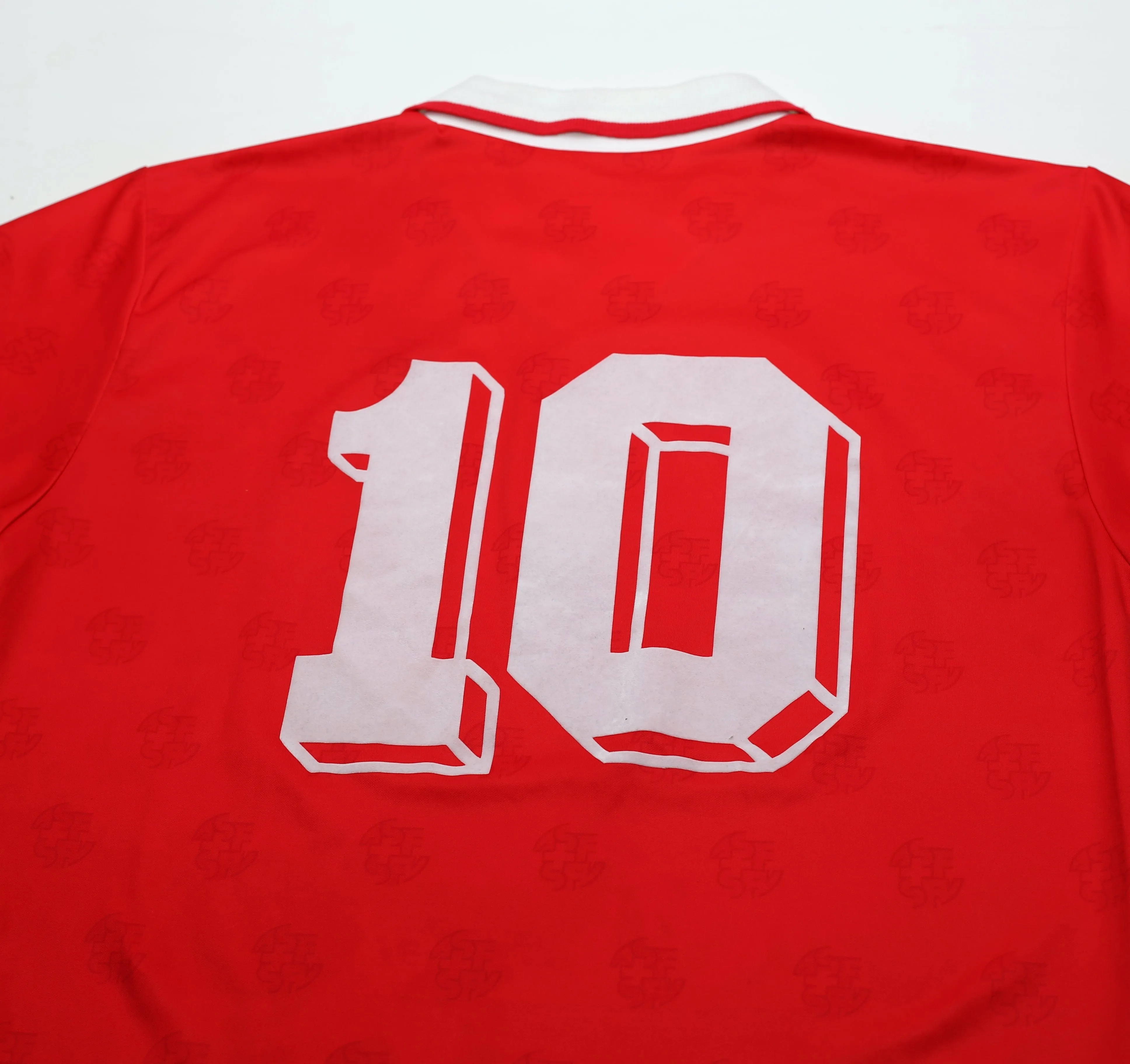 1994/96 #10 SWITZERLAND Vintage Lotto Home Football Shirt (L)