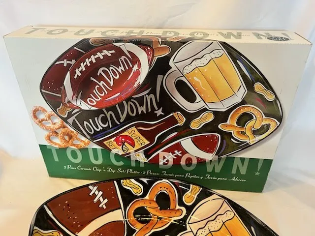 2pc chips and dip football theme plate setting