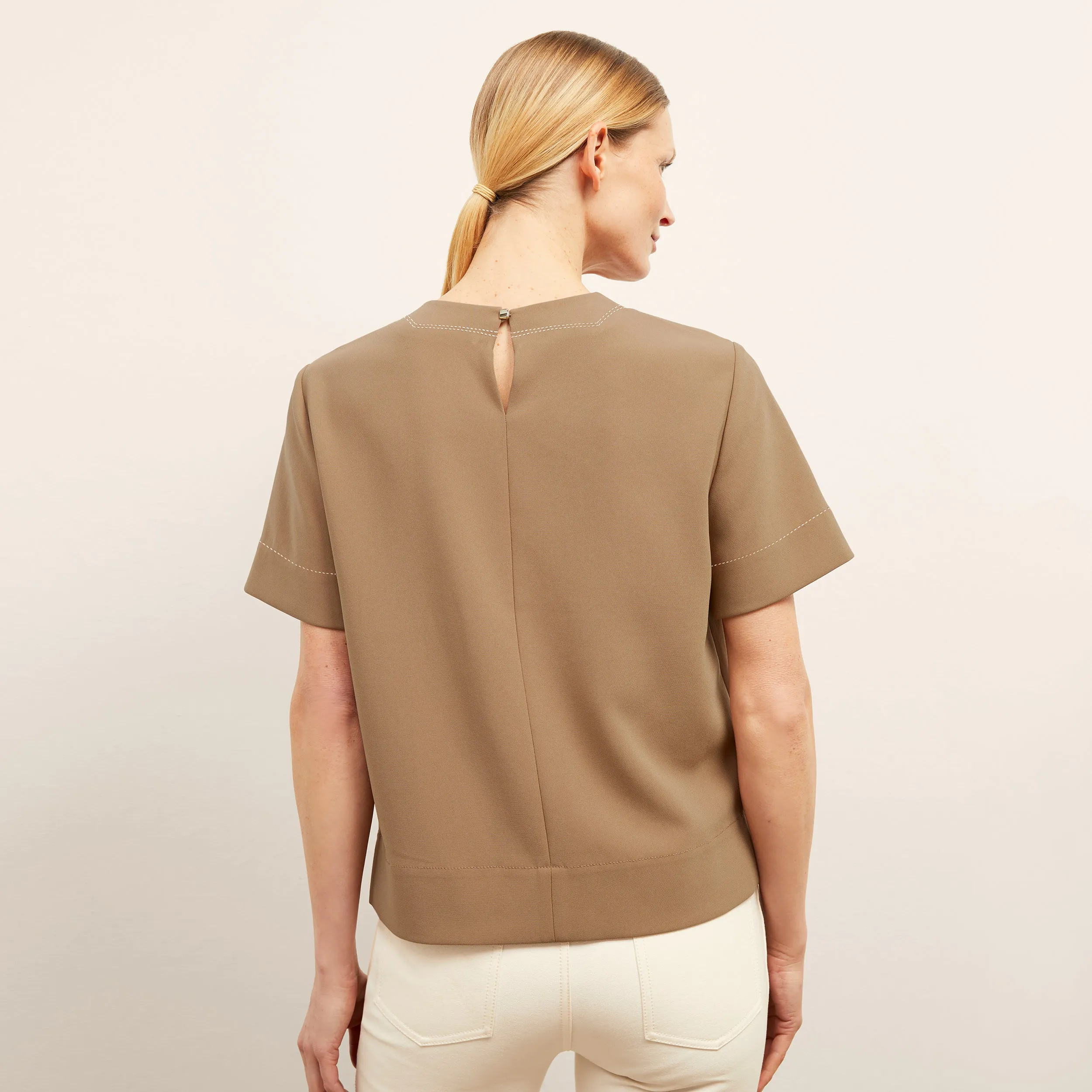 Annika Tee - Everyday Crepe :: Light Saddle