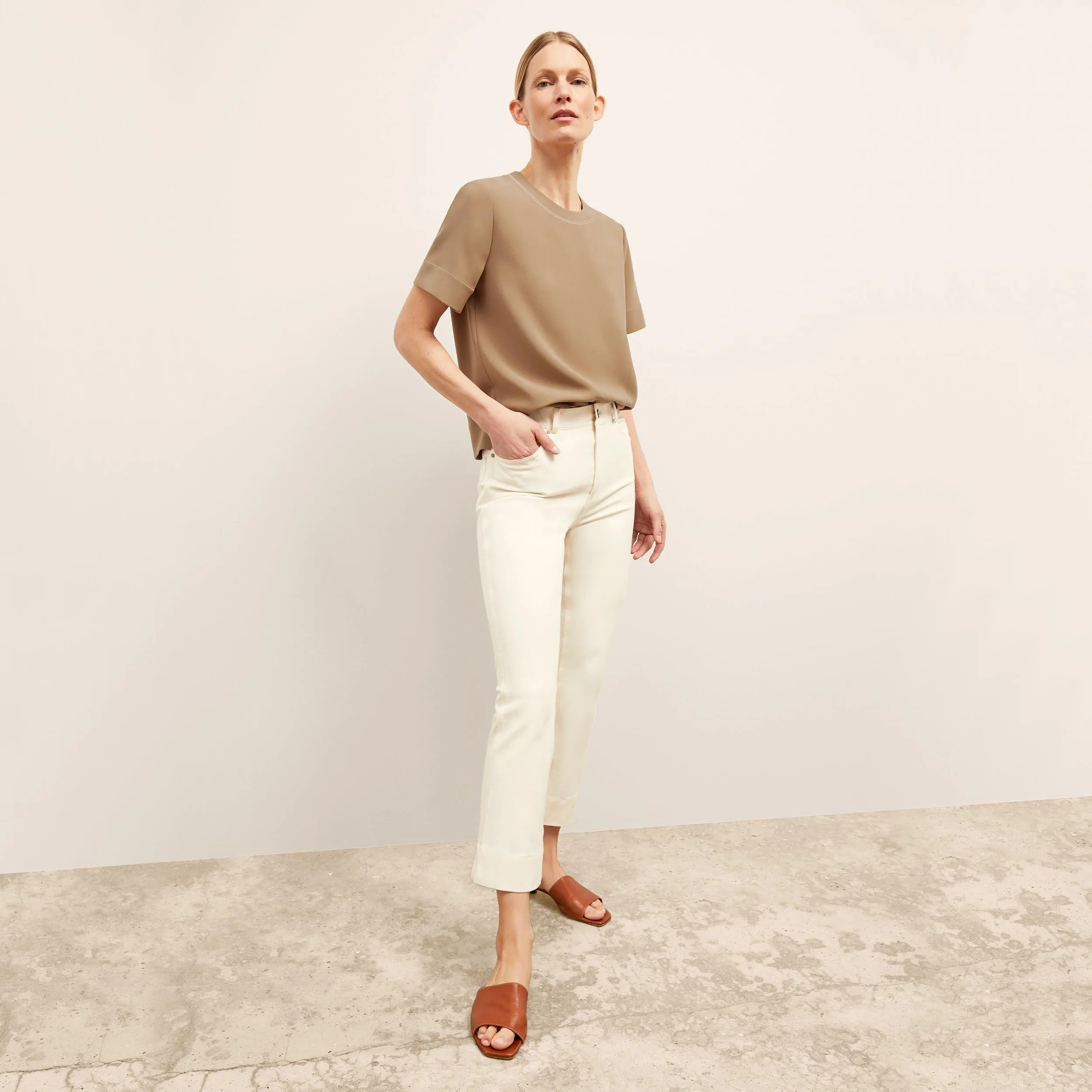 Annika Tee - Everyday Crepe :: Light Saddle