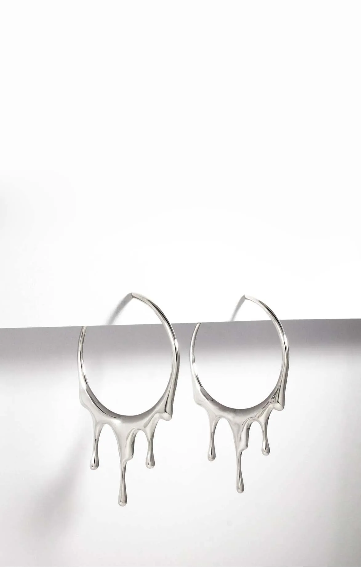 Dripping Effect Hoop Earrings