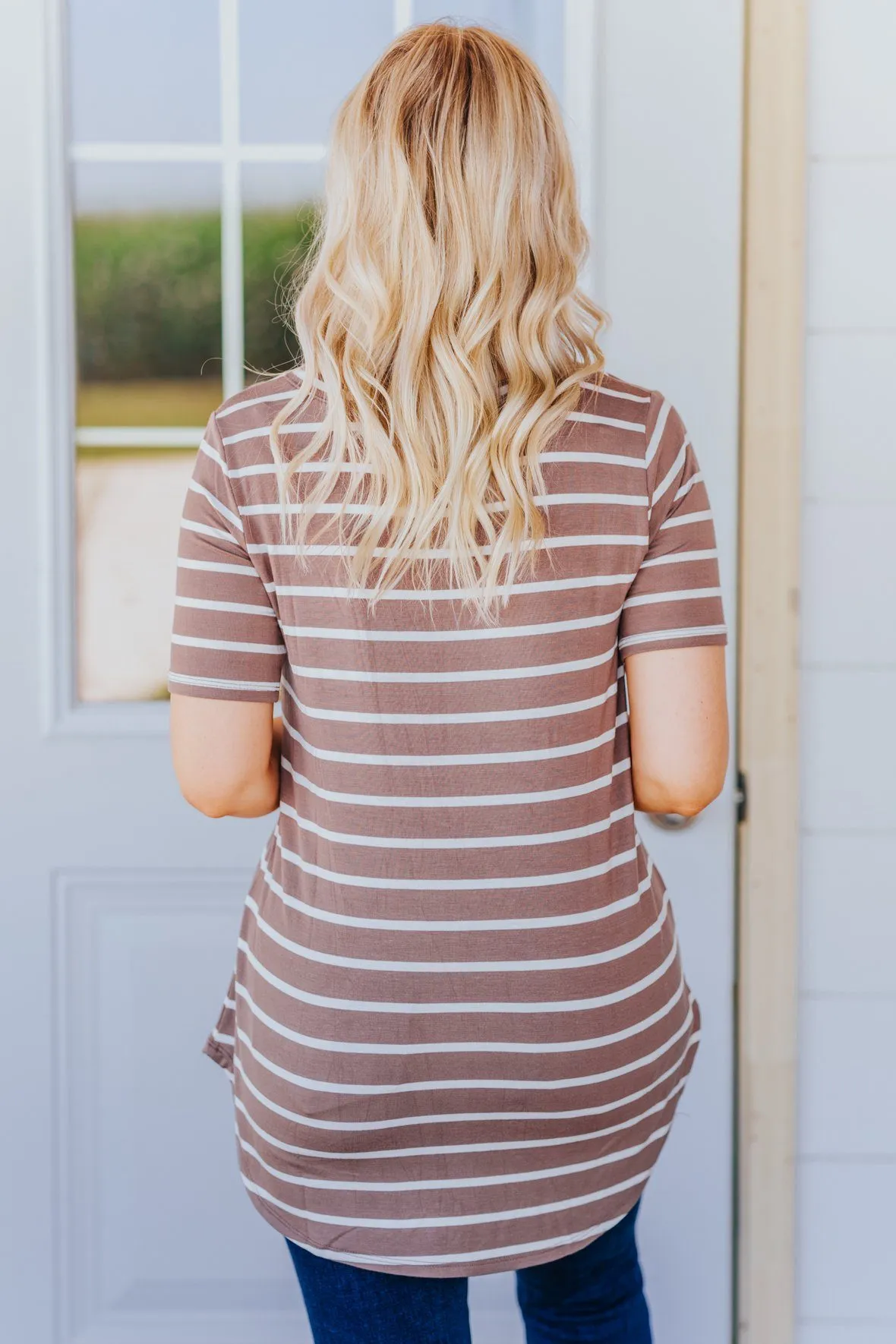 Everyday Running V Neck Striped Short Sleeve Top in Mocha