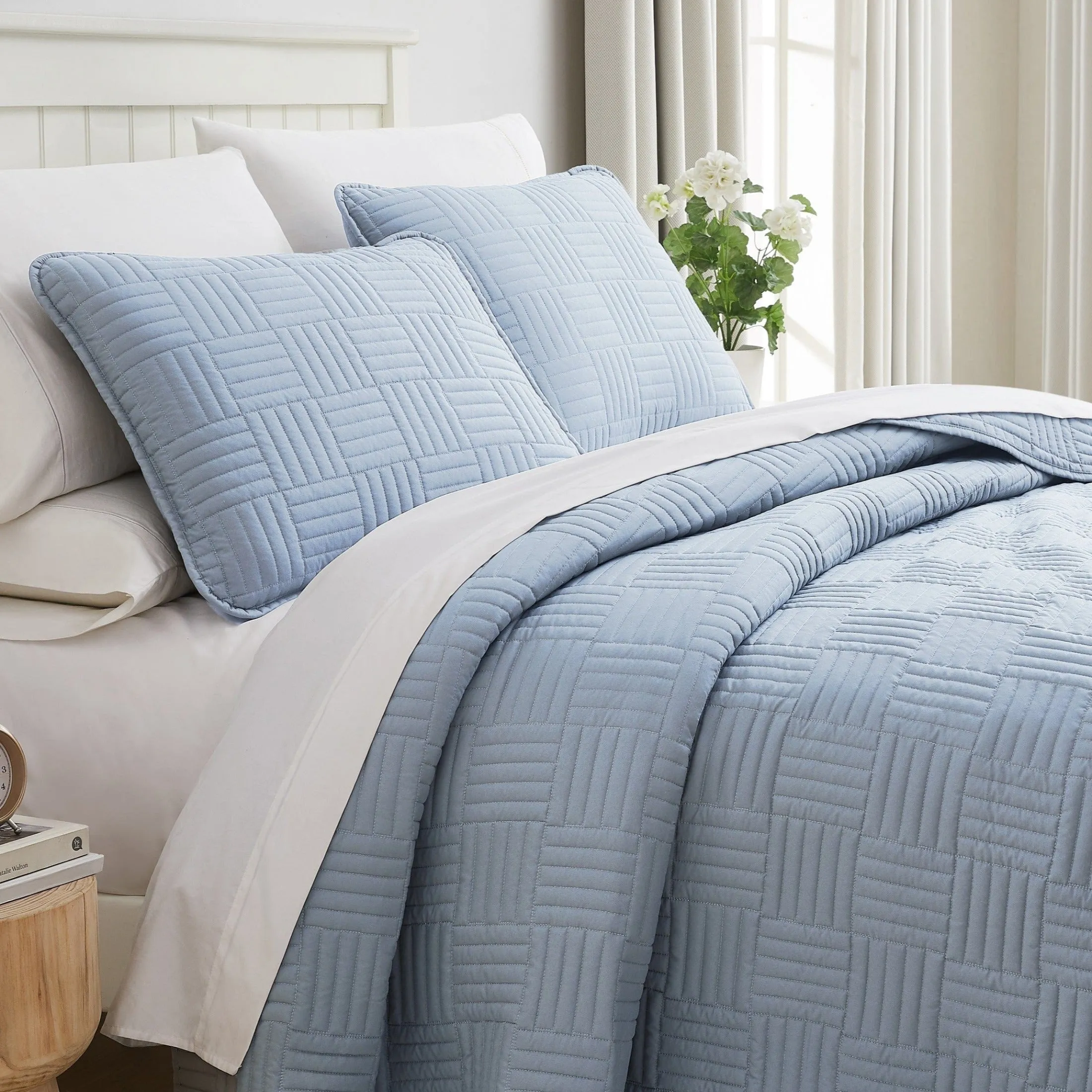 Grid Oversized Quilt Set