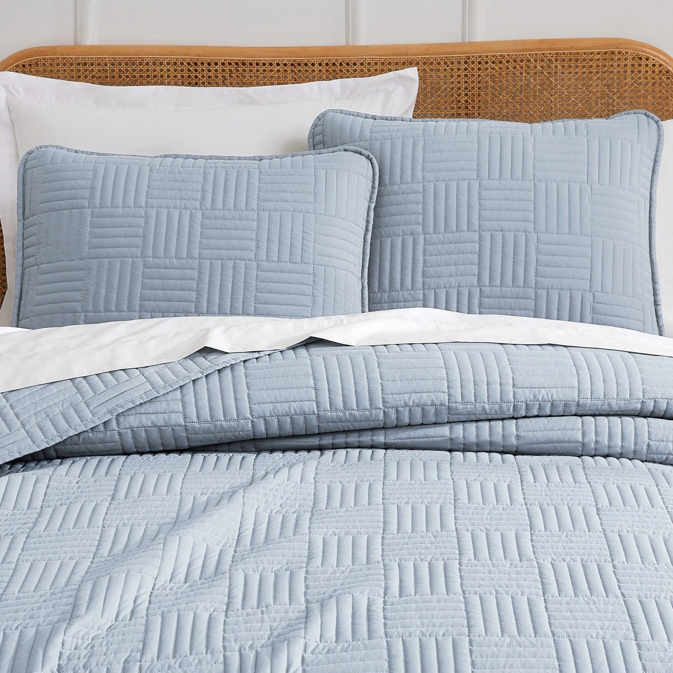 Grid Oversized Quilt Set