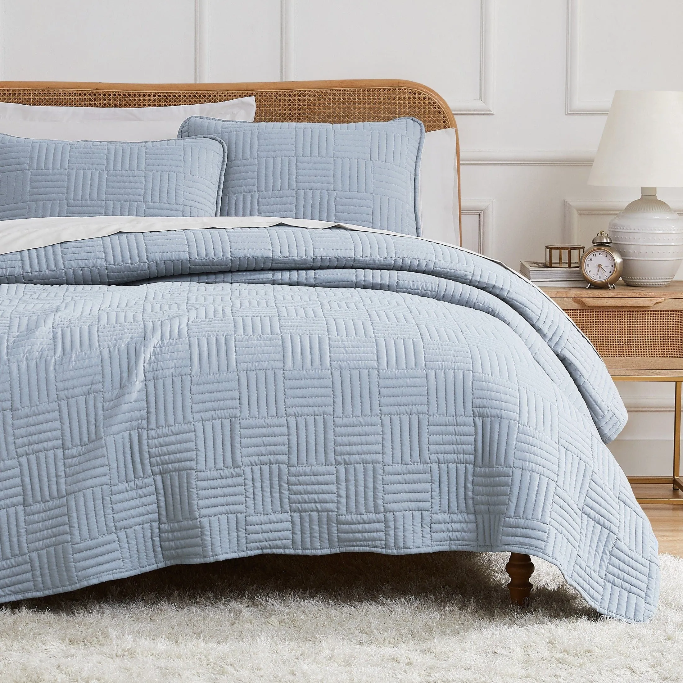 Grid Oversized Quilt Set