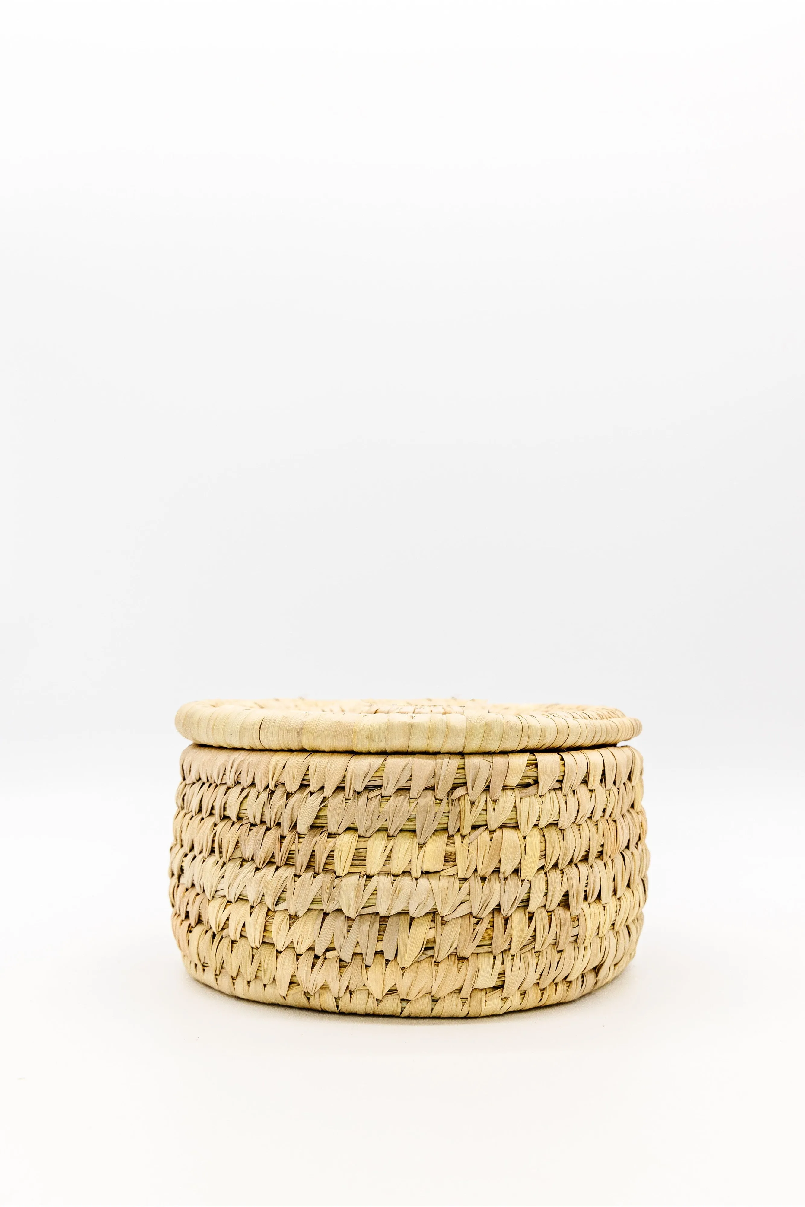 Hand Woven Round Basket with Lid