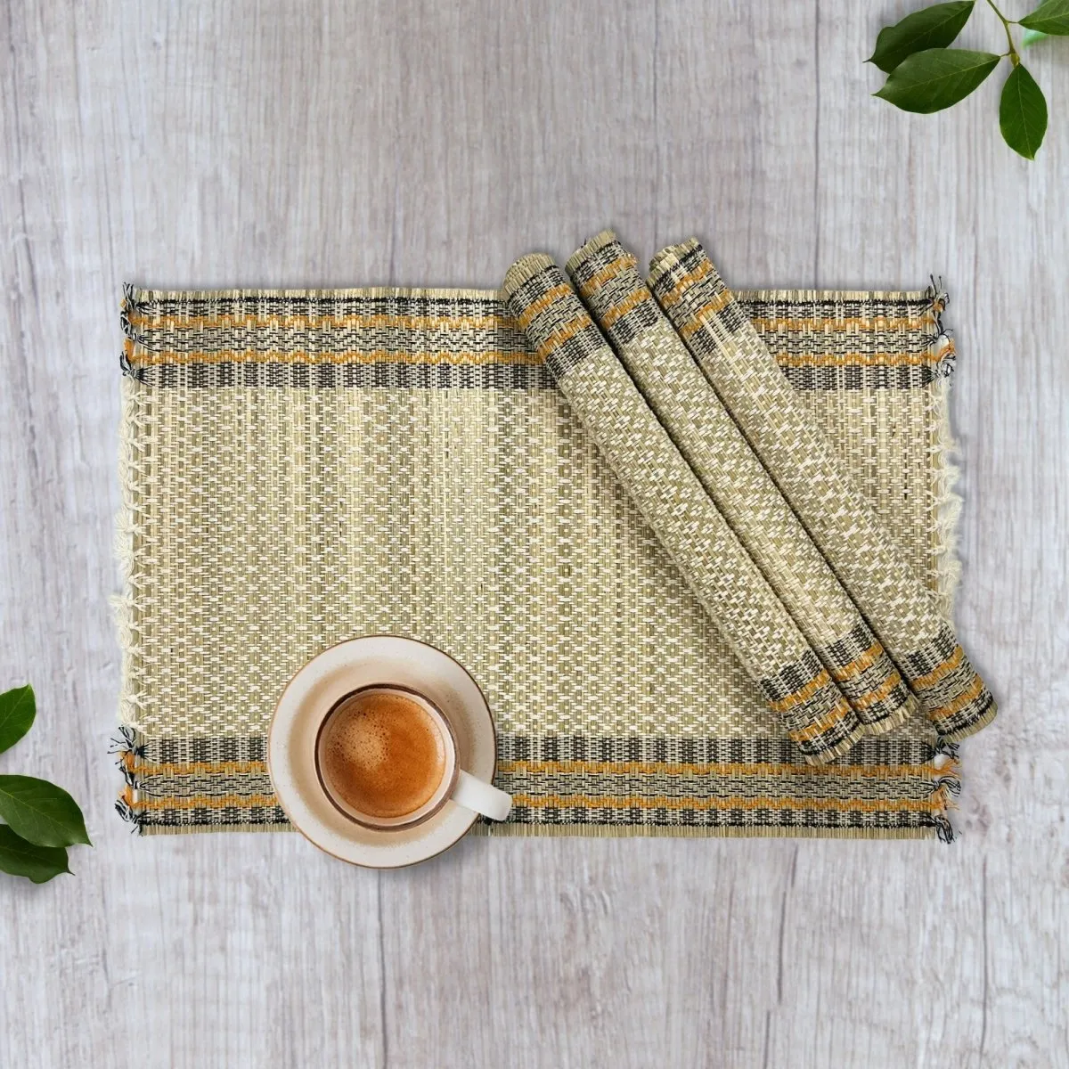 Handmade Dining Table Mats in Beige (Set of 2/4/6) | Eco Friendly Tableware Sustainably Handwoven from Natural Grass