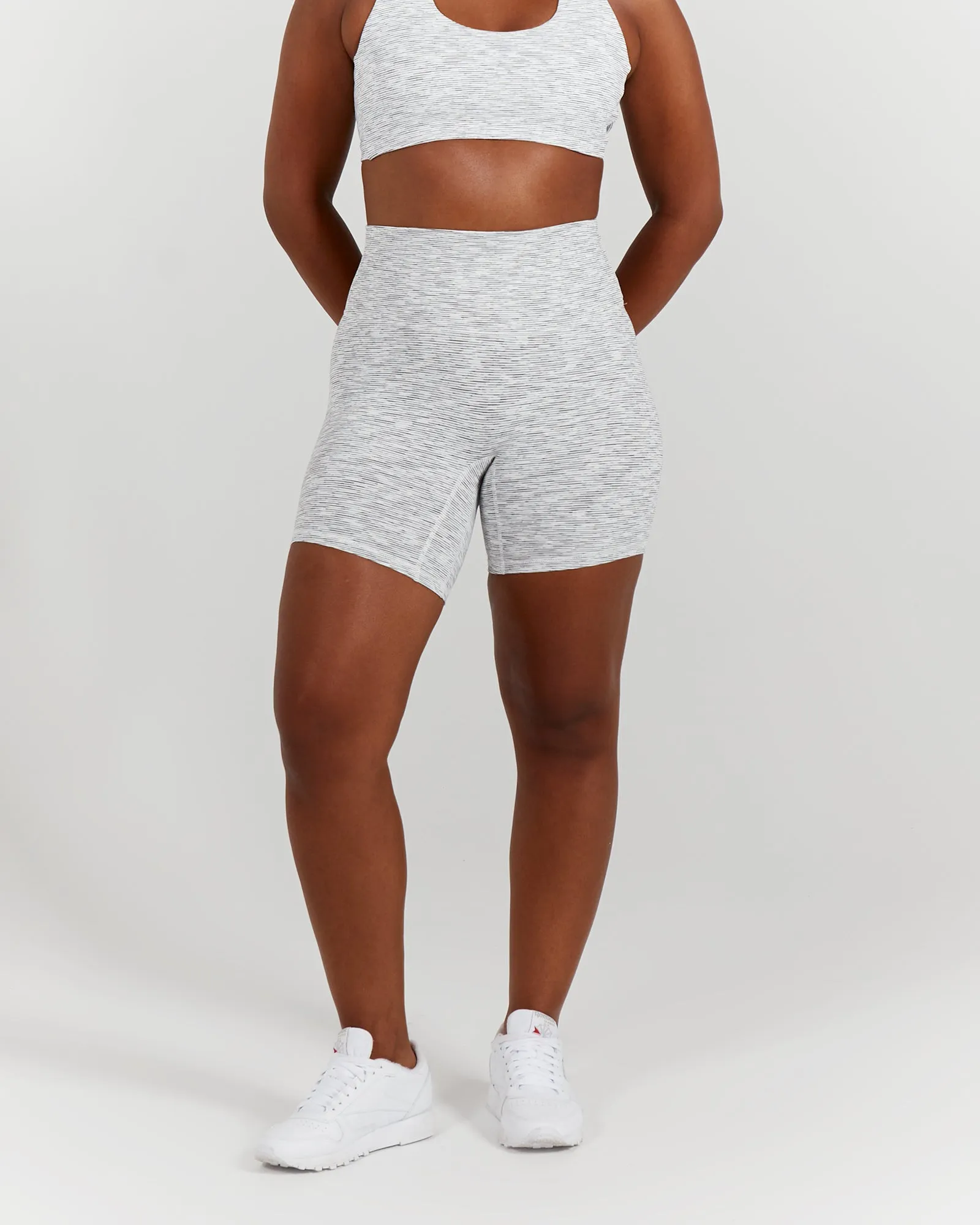 LUXE BIKER SHORTS V2 - ARCTIC GREY