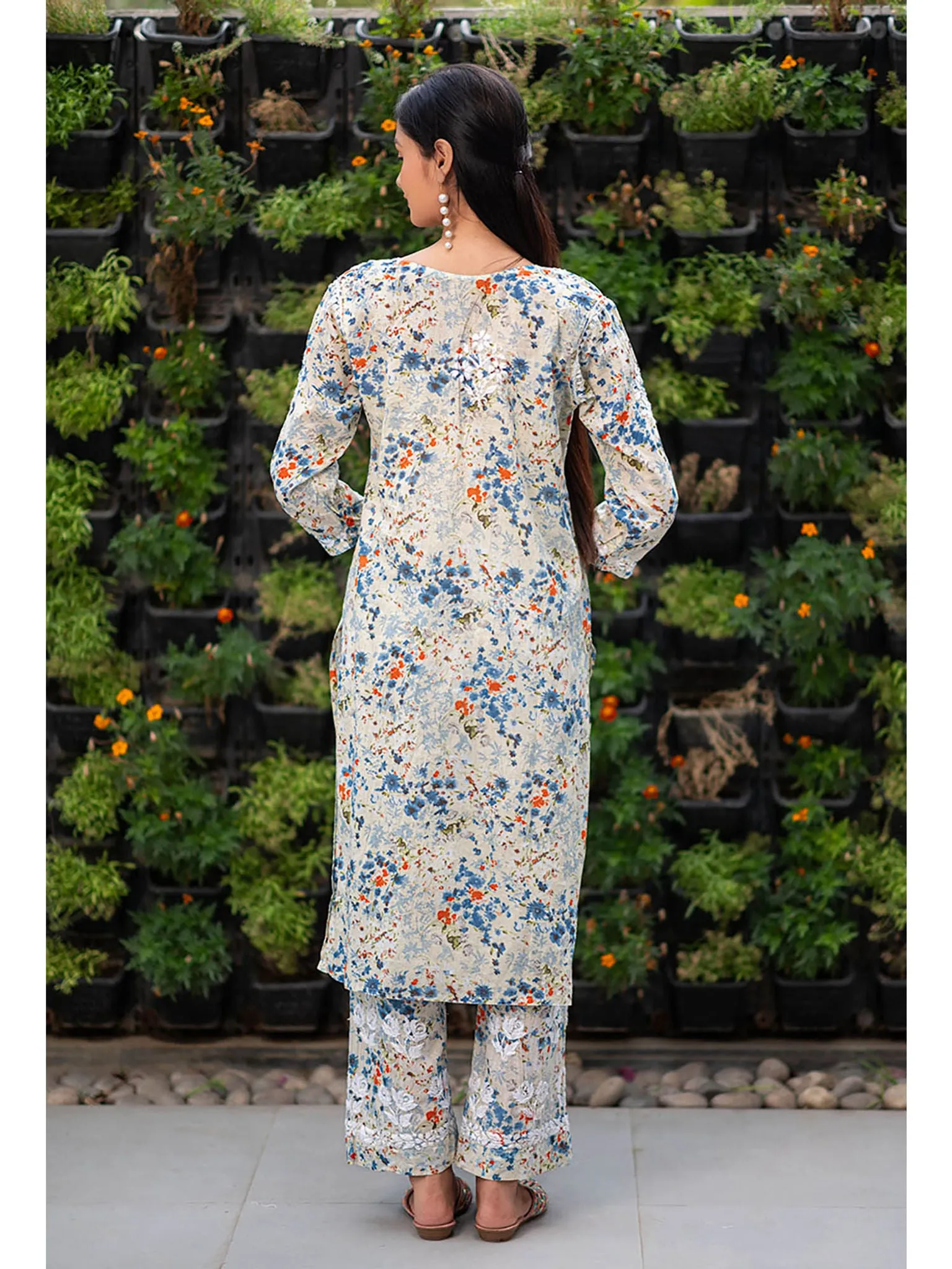 Maira Floral Chikankari Mulmul Co-ord Sets