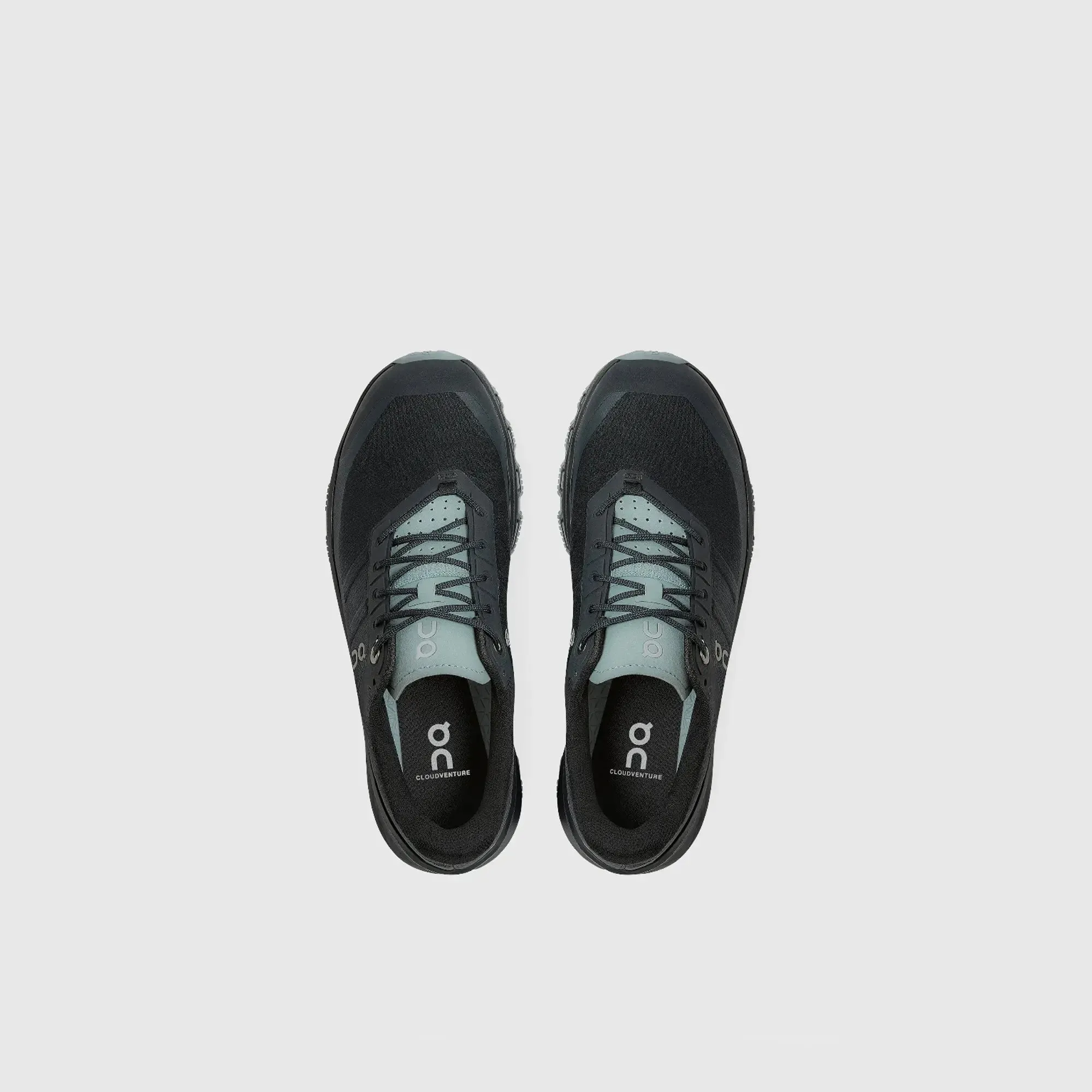 On Women's Cloud Venture 2.0 Black Cobble