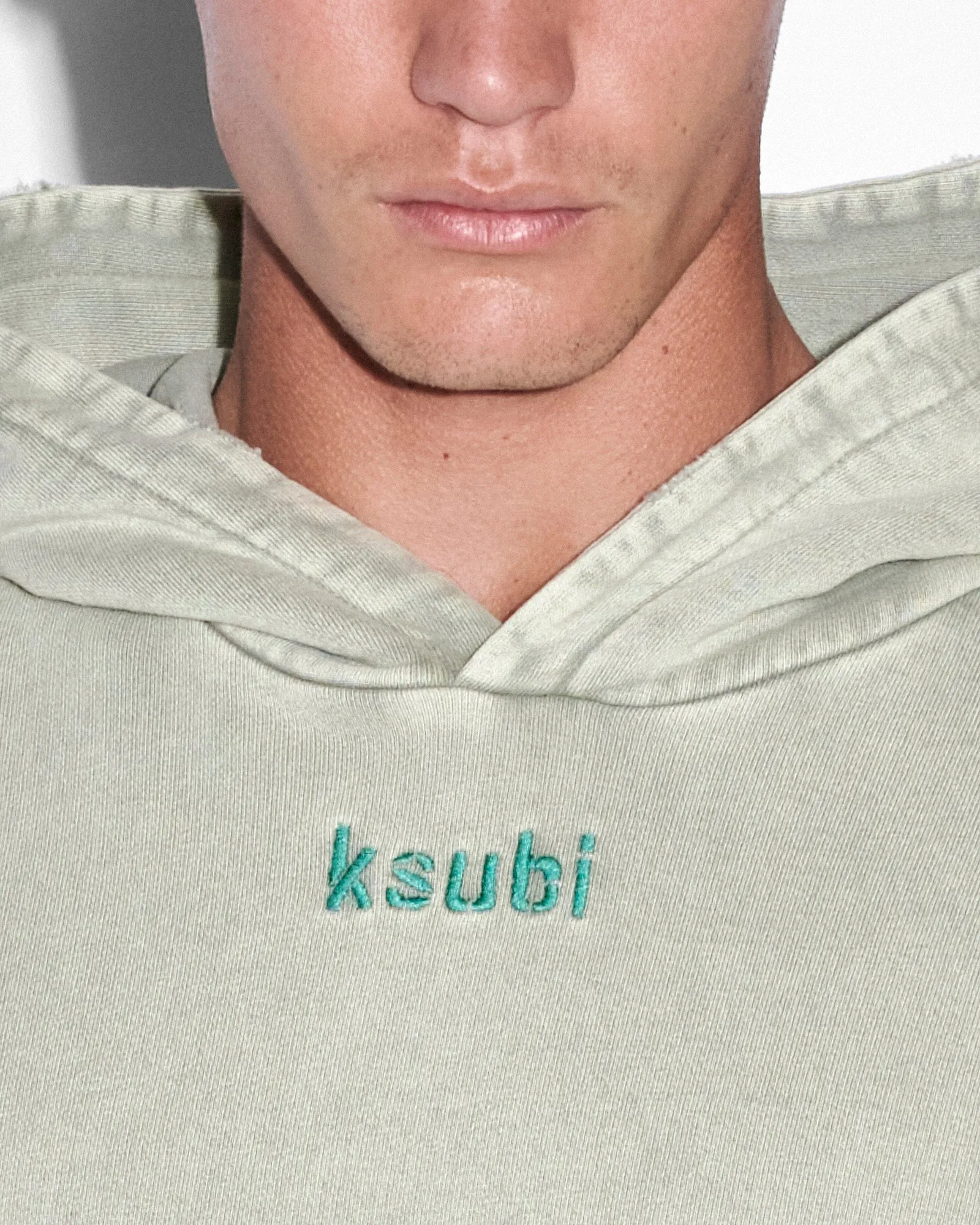 RESIST KASH HOODIE GRASS