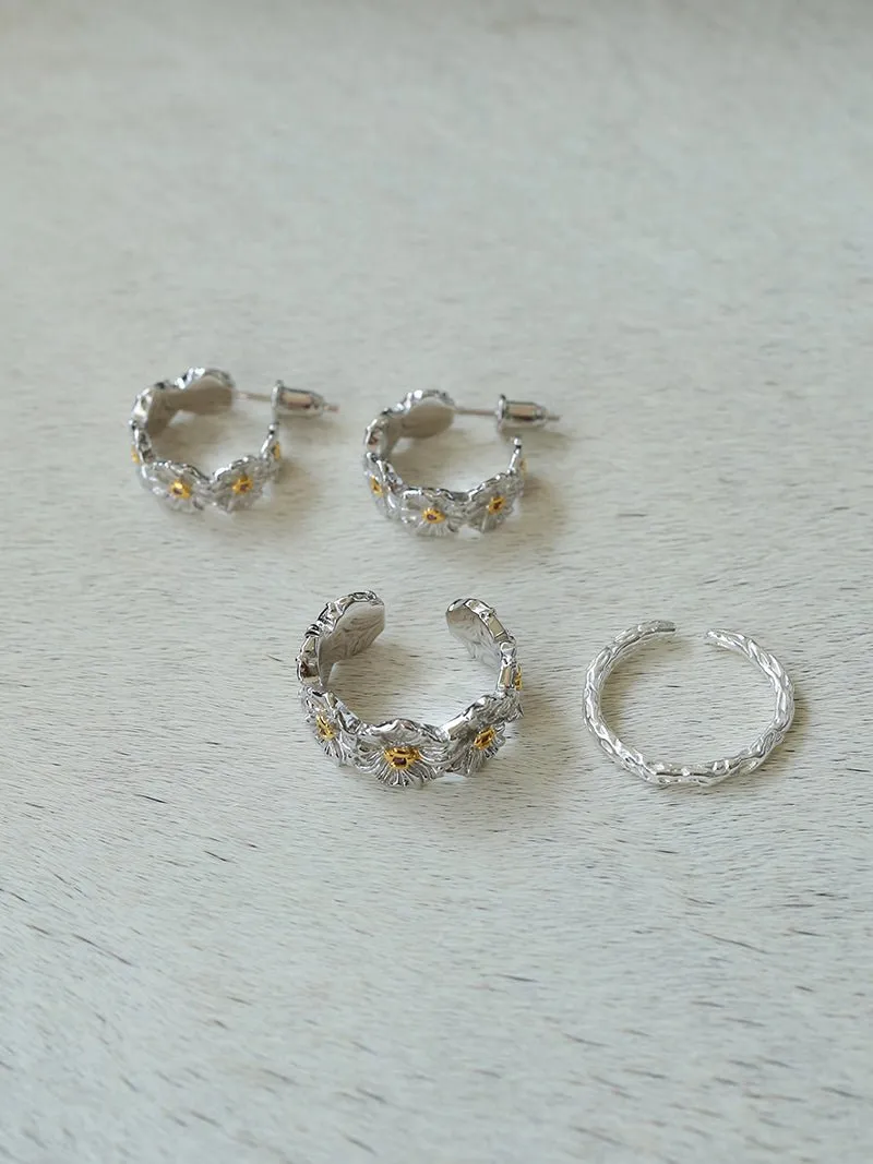 Small Daisy Adjustable Ring Sets