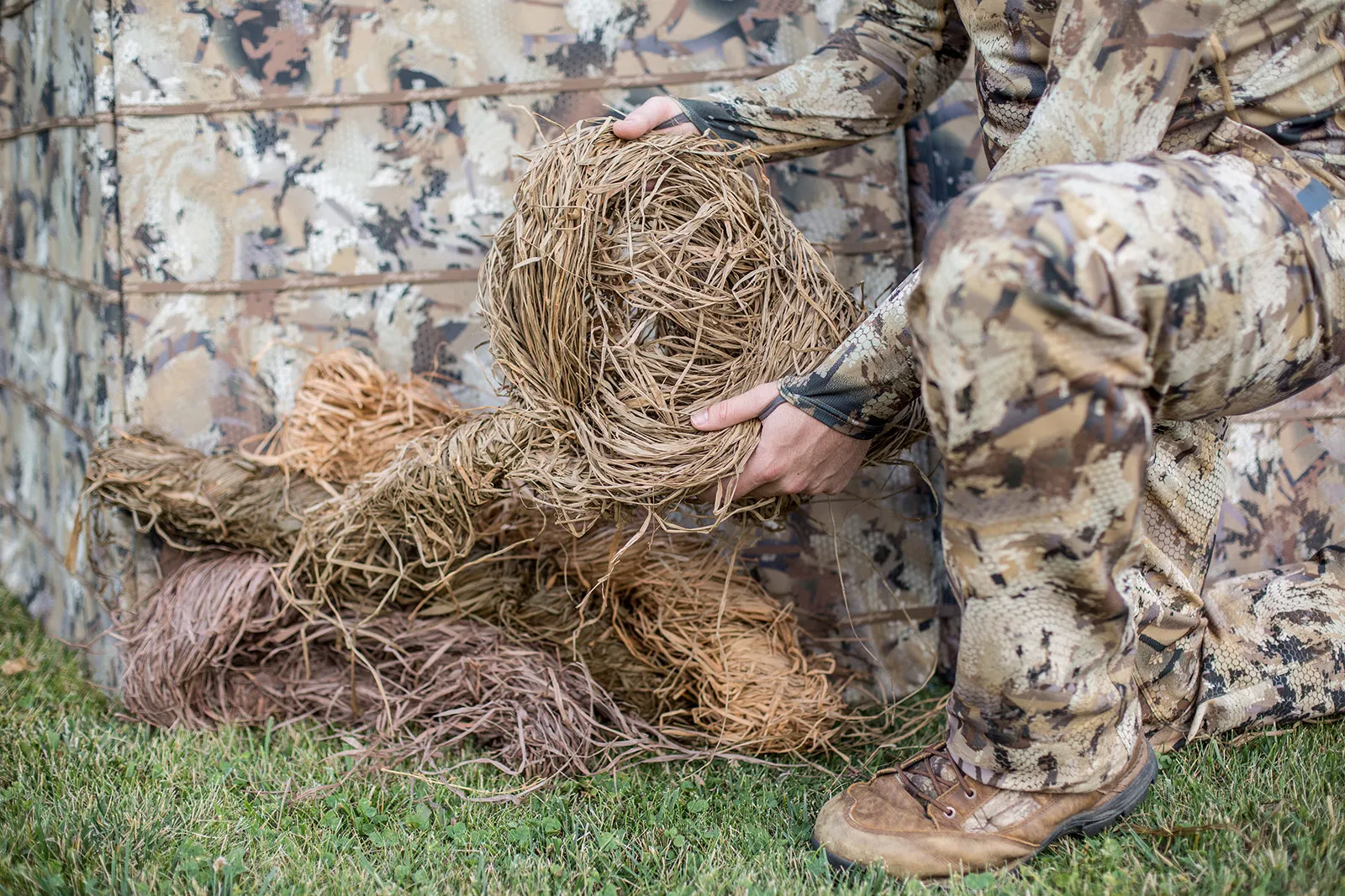 Tanglefree Stealth Grass - Natural