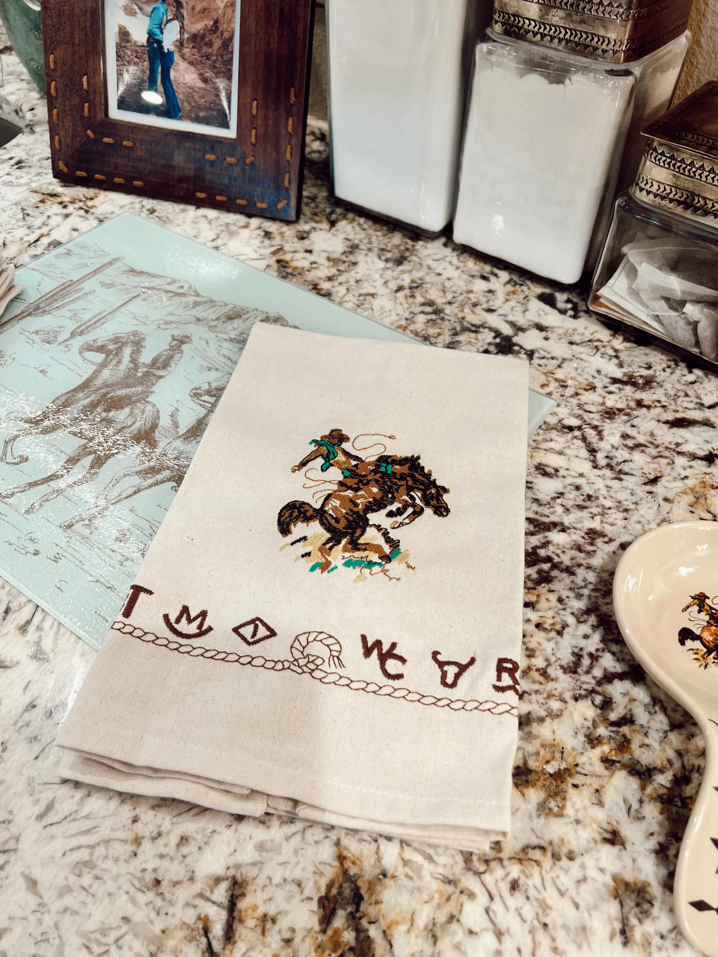 The Bronc Kitchen Towel Set