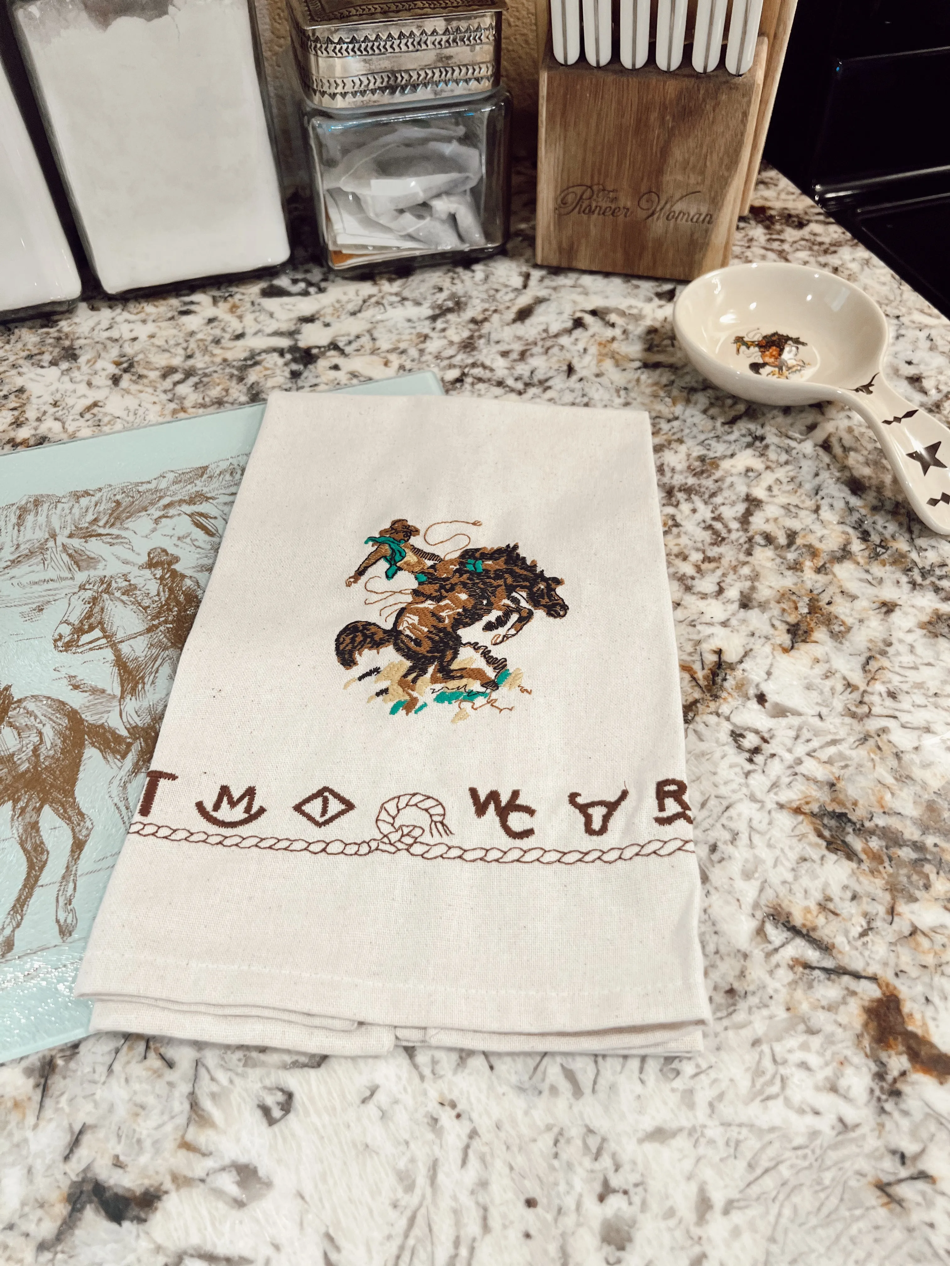 The Bronc Kitchen Towel Set