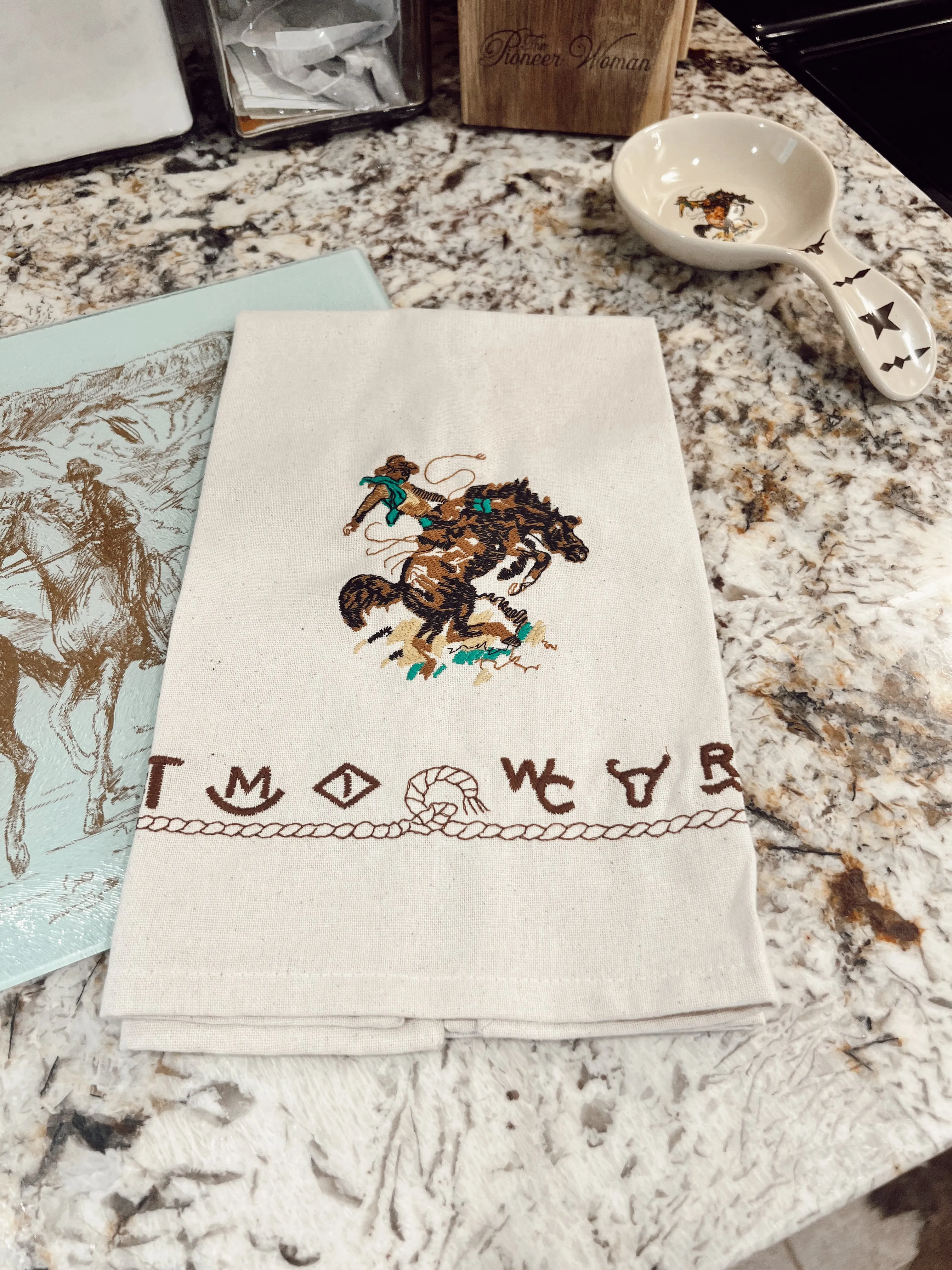 The Bronc Kitchen Towel Set