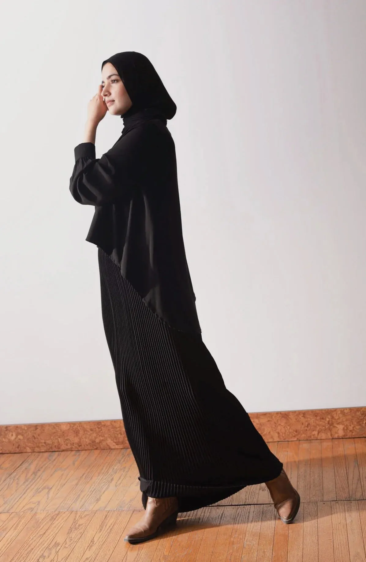 Two pieces cape pleated abaya